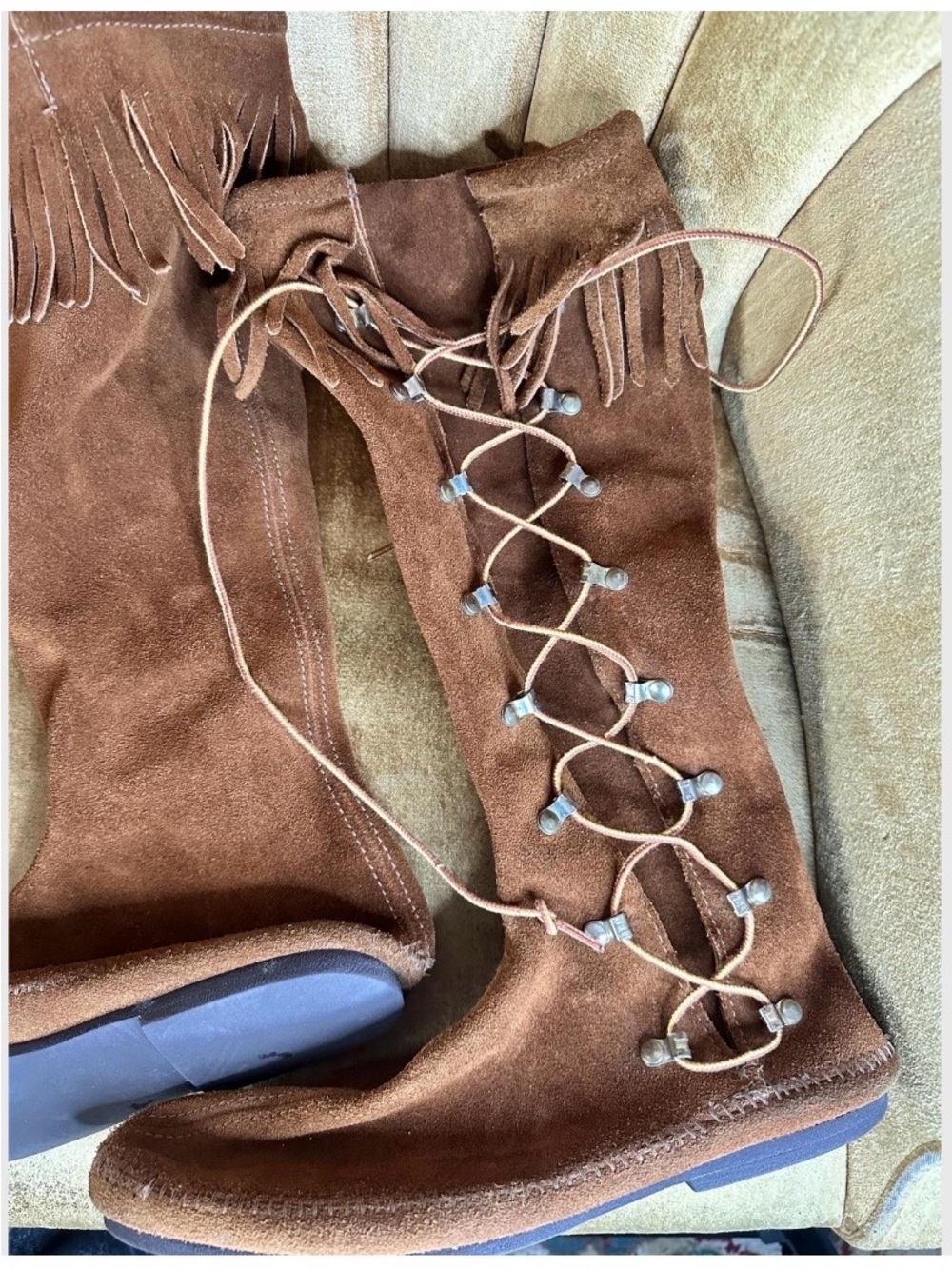 Vintage Minnetonka Women’s Tall Lace Up Moccasin Boots Size 12 Brown Suede Boho